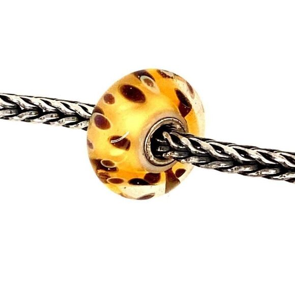 Trollbeads Drifting Seeds Charm  - Picture 3 of 4